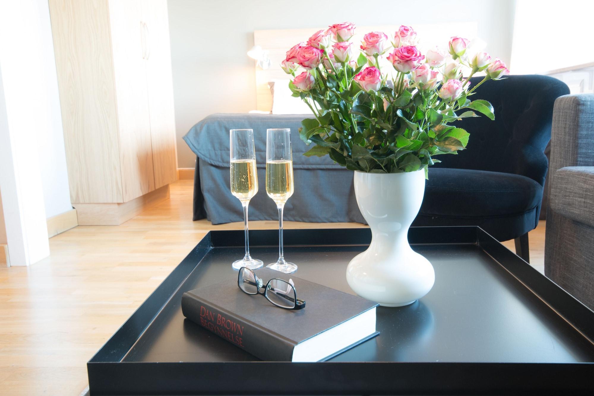 Hotell Aston Карлскруна Экстерьер фото